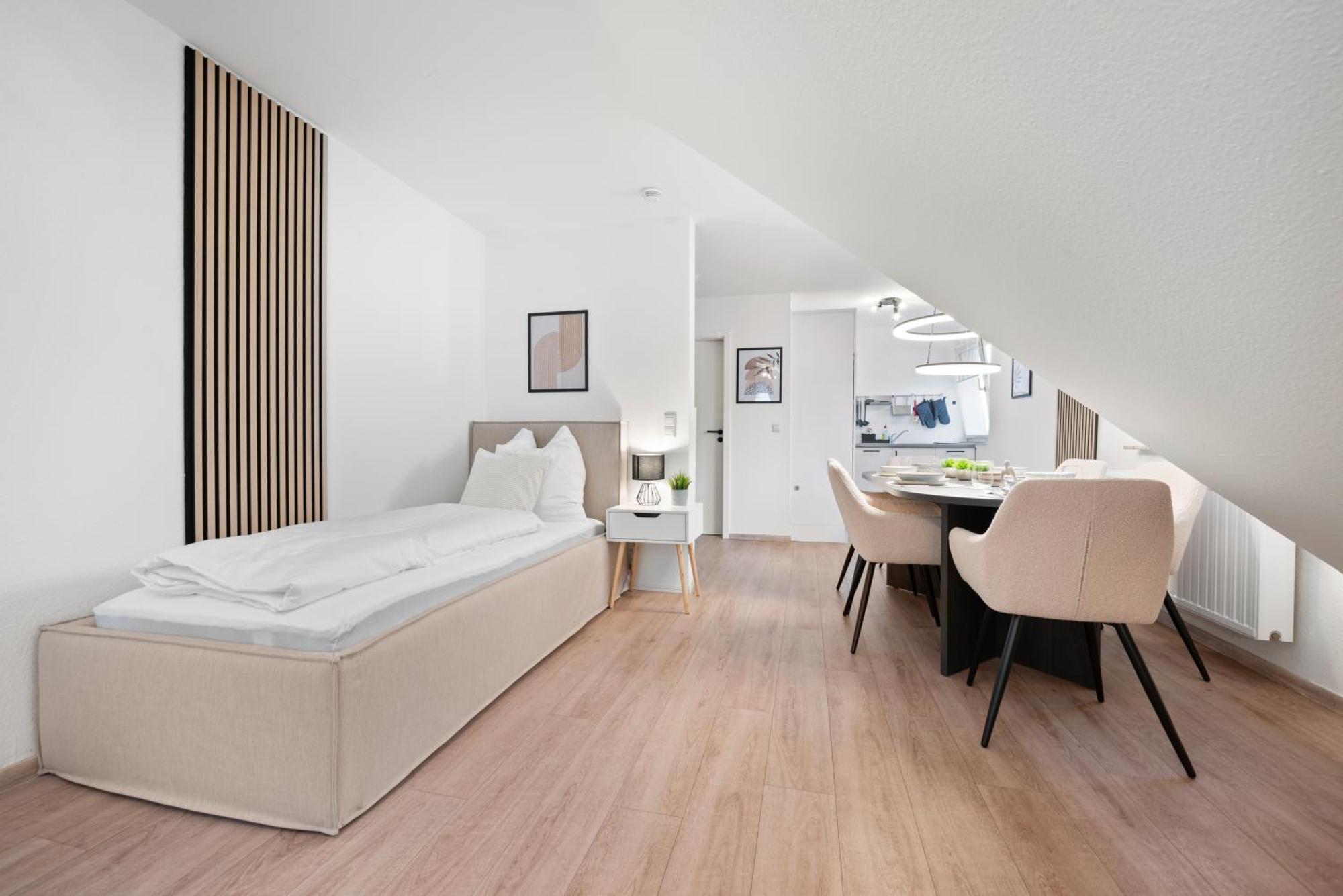 Malu Rooms - Im Stadtzentrum, Smarttv, Netflix, 24H Checkin Ludwigsburg Zewnętrze zdjęcie