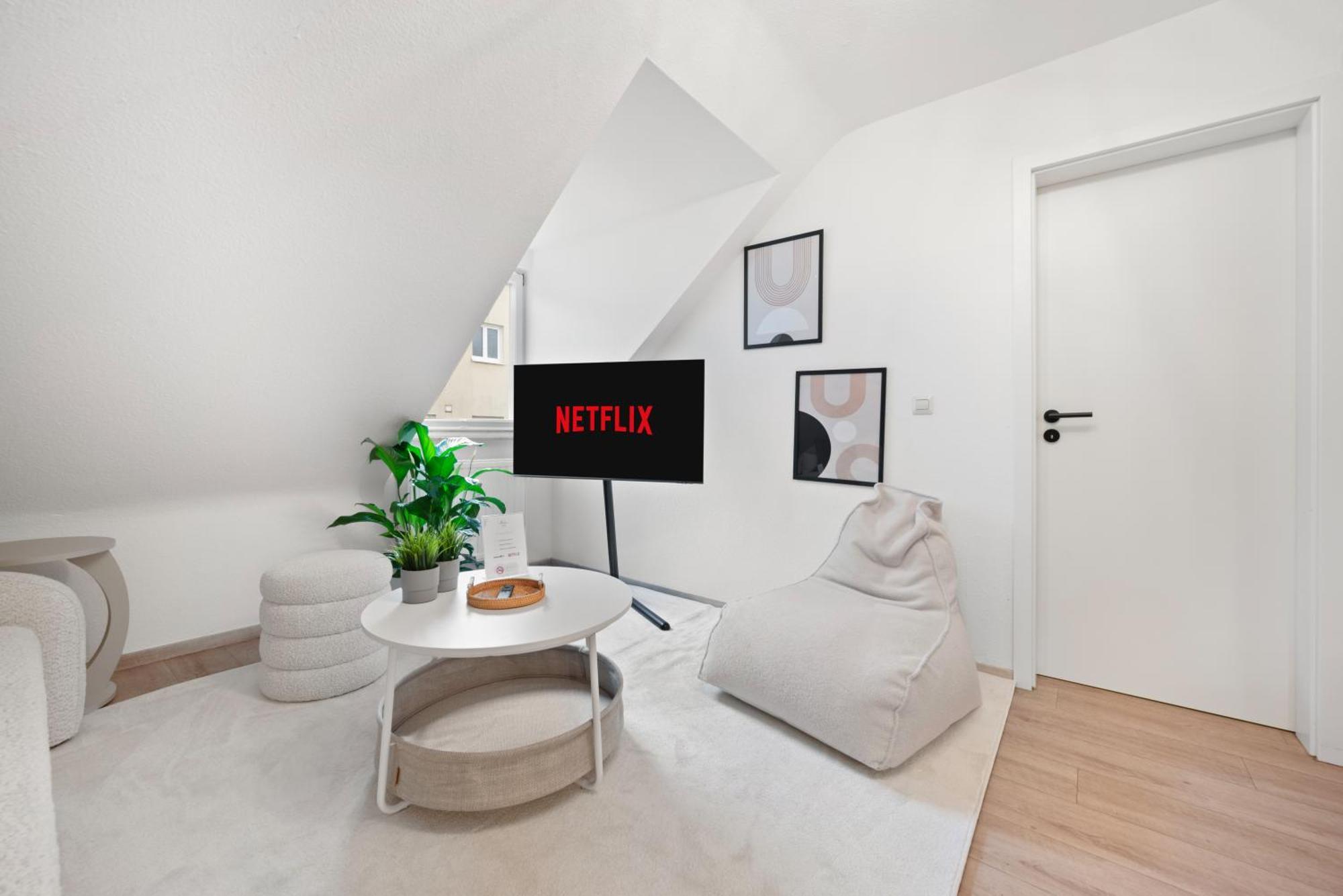 Malu Rooms - Im Stadtzentrum, Smarttv, Netflix, 24H Checkin Ludwigsburg Zewnętrze zdjęcie
