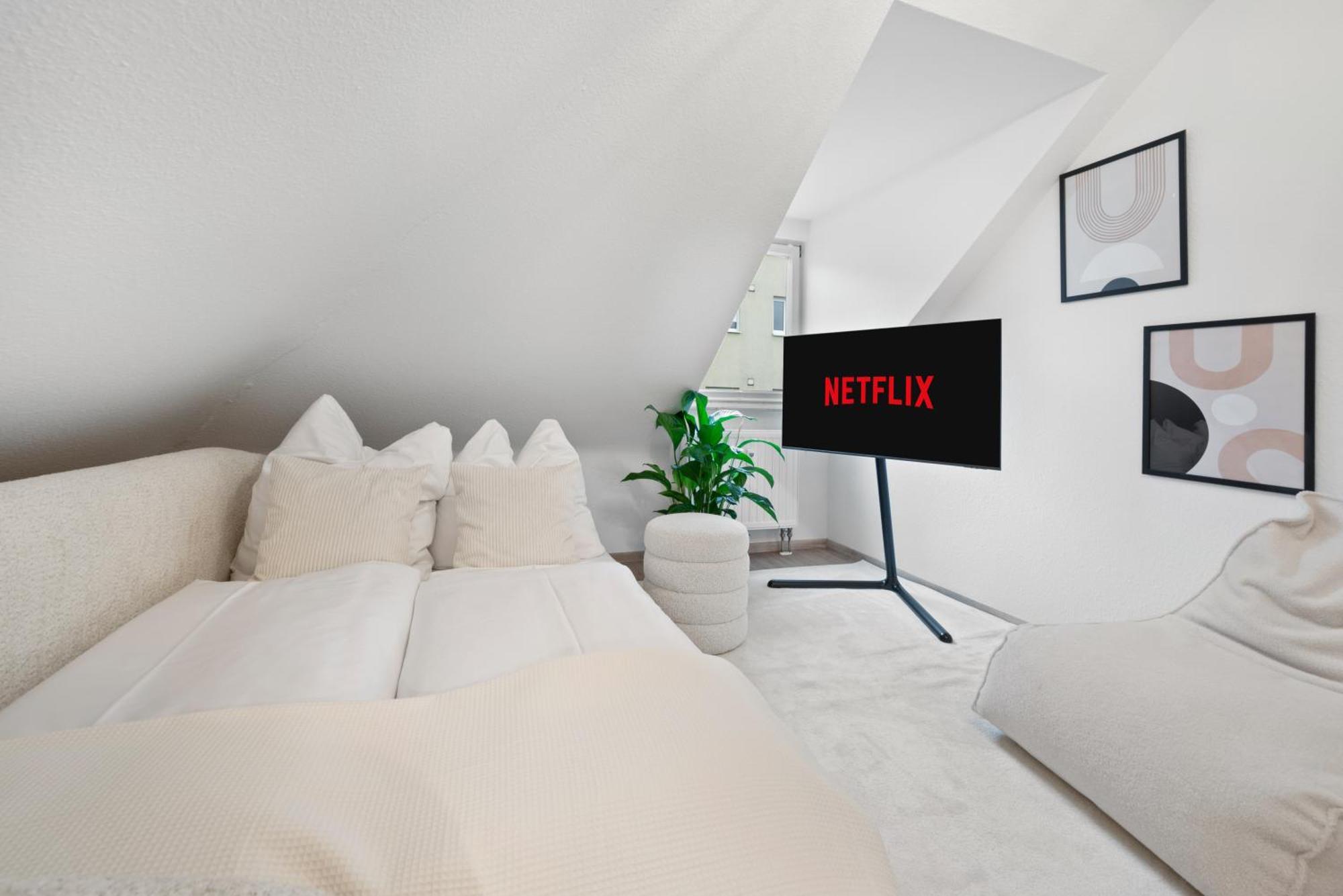 Malu Rooms - Im Stadtzentrum, Smarttv, Netflix, 24H Checkin Ludwigsburg Zewnętrze zdjęcie